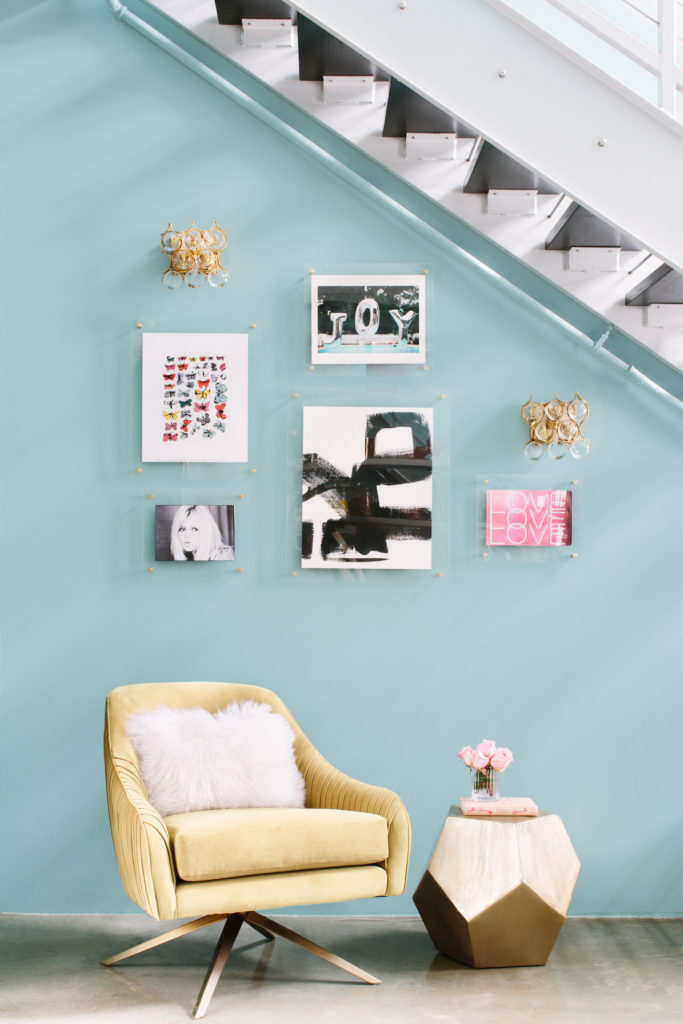 How to create a cohesive design gallery wall acrylic frames